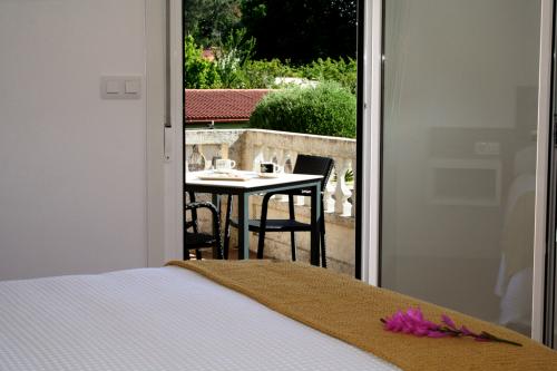 Salida a la terraza.