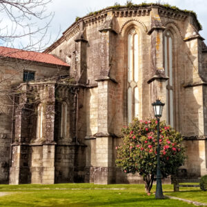 iglesia medieval en Tui