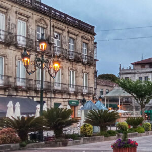 Paseo da corredoira en Tui