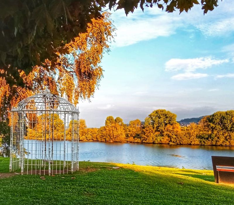 Paseo junto al rio Miño en Tui